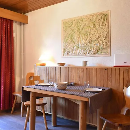 A Meribel, 4 Pers, Proche Pistes Et Commerces - Fr-1-180-74 Daire *