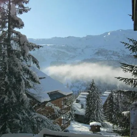 Daire A Meribel, 4 Pers, Proche Pistes Et Commerces - Fr-1-180-74 *